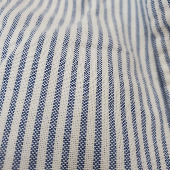 Women's Old Navy button down blouse large - Picture 6 of 7
